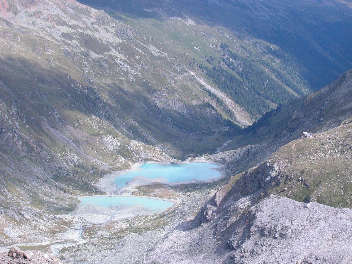 Wallis 2005 028.jpg - Rückblick in das Turtmanntal.